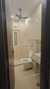 Bathroom Image of 660 Sq.ft 1 BHK Builder Floor for rent in Subhash Nagar New Delhi for Rs. 25000