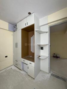 Bedroom Image of 900 Sq.ft 2 BHK Apartment / Flat for rent in Daulatganj Lucknow for Rs. 16000