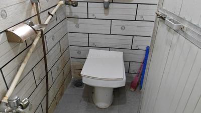 Bathroom Image of 480 Sq.ft 1 BHK Apartment / Flat for sale in Mira Road East Mira Bhayandar for Rs. 6200000