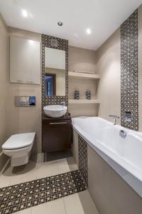 Bathroom Image of 3500 Sq.ft 6 BHK Apartment / Flat for sale in Andheri West Mumbai for Rs. 120000000