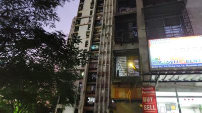 Building Image of 625 Sq.ft 1 BHK Apartment / Flat for sale in Haware Citi, Kasarvadavali Thane for Rs. 4490000