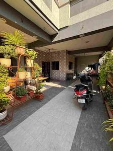 6 BHK Independent House