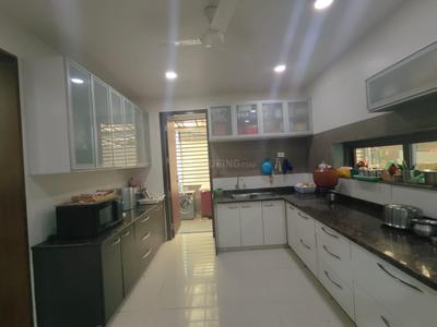 Kitchen Image of 4275 Sq.ft 4 BHK Villa for sale in Science City Ahmedabad for Rs. 140000000