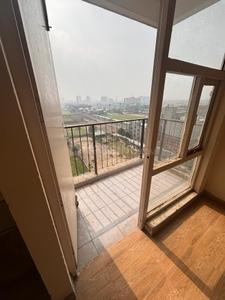 Balcony Image of 645 Sq.ft 3 BHK Apartment / Flat for sale in Auric City Homes, Sector 82 Faridabad for Rs. 5500000