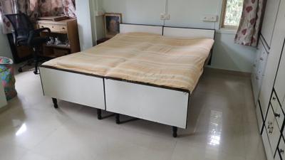 Bedroom Image of 1000 Sq.ft 3 BHK Apartment / Flat for sale in Raj Navin Asha CHS, Dadar East Mumbai for Rs. 45000000