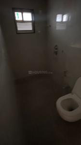 Bathroom Image of 2800 Sq.ft 3 BHK Apartment / Flat for rent in Bajaj Nagar Nagpur for Rs. 75000