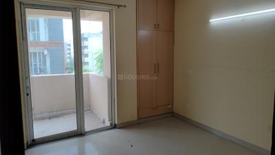 Bedroom Image of 2250 Sq.ft 3 BHK Builder Floor for rent in Ansal Esencia Sector 67, Sector 67 Gurgaon for Rs. 33000