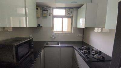 Kitchen Image of 630 Sq.ft 1 BHK Apartment / Flat for rent in Hiranandani Lavinia, Thane West Thane for Rs. 42000