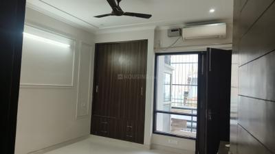 Bedroom Image of 2100 Sq.ft 3 BHK Builder Floor for rent in Big Block Builder Floor, Sector 46 Gurgaon for Rs. 55000