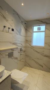 Bathroom Image of 2990 Sq.ft 3 BHK Builder Floor for sale in Palam Vihar Gurgaon for Rs. 36000000