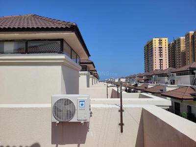 Balcony Image of 2647 Sq.ft 4 BHK Villa for rent in Casagrand Tranquil, Pallikaranai Chennai for Rs. 100000