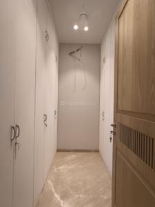 Bedroom Image of 2880 Sq.ft 4 BHK Builder Floor for sale in Chittaranjan Park New Delhi for Rs. 95000000