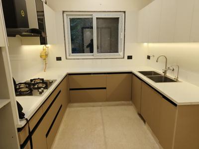 Kitchen Image of 1800 Sq.ft 3 BHK Builder Floor for sale in Shivalik New Delhi for Rs. 35000000
