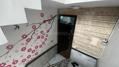 Bathroom Image of 1890 Sq.ft 3 BHK Builder Floor for rent in Sector 14 Rohini New Delhi for Rs. 60000
