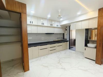 Kitchen Image of 2800 Sq.ft 3 BHK Apartment / Flat for rent in S S Swastik Sopan 1, Bhaijipura Gandhinagar for Rs. 50000