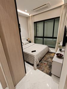 Bedroom Image of 807 Sq.ft 2 BHK Apartment / Flat for sale in Vaibhavlaxmi Queens Glory, Chembur Mumbai for Rs. 14900000