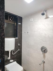 Common Bathroom Image of 1950 Sq.ft 3 BHK Apartment / Flat for rent in Hiranandani Estate Rodas Enclave, Hiranandani Estate Thane for Rs. 130000