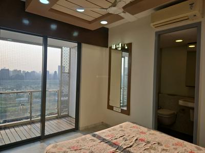 Bedroom Image of 1100 Sq.ft 3 BHK Apartment / Flat for sale in Lodha New Cuffe Parade, Sion Mumbai for Rs. 37000000