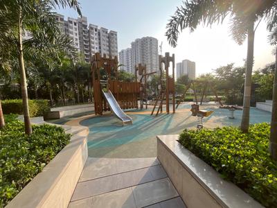 Image of 1550 Sq.ft 3 BHK Apartment / Flat for sale in The Center Court, Sector 88A, Gurgaon for Rs. 28000000