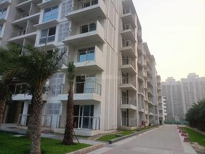 Image of 3198 Sq.ft 4 BHK Apartment / Flat for sale in Godrej Palm Retreat, Sector 150, Noida for Rs. 44000000