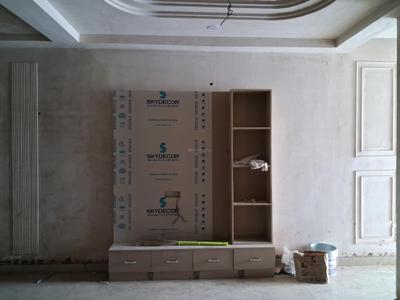 Living Room Image of 1100 Sq.ft 2 BHK Apartment / Flat for rent in Skyline Dev Infra, Sector 49 Noida for Rs. 24000