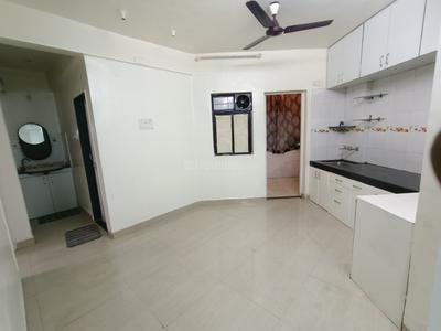 Kitchen Image of 980 Sq.ft 2 BHK Apartment / Flat for rent in Atria Society, Tingre Nagar Pune for Rs. 30000