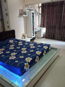Bedroom Image of 900 Sq.ft 1 BHK Apartment / Flat for rent in Atur Banu Apartment, Camp Pune for Rs. 40000