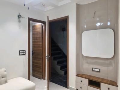 Living Room Image of 400 Sq.ft 1 BHK Apartment / Flat for sale in Razapur Khurd New Delhi for Rs. 2250000