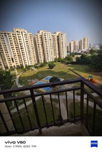 Balcony Image of 950 Sq.ft 2 BHK Apartment / Flat for rent in Jaypee Kosmos, Sector 134 Noida for Rs. 30500
