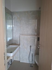 Image of 1000 Sq.ft 2 BHK Apartment / Flat for rent in Runwal Sanctuary, Mulund West, Mumbai for Rs. 62000