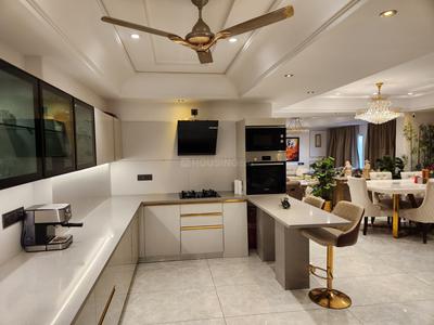 Kitchen Image of 4400 Sq.ft 5 BHK Apartment / Flat for sale in New Alkapuri Vadodara for Rs. 30000000