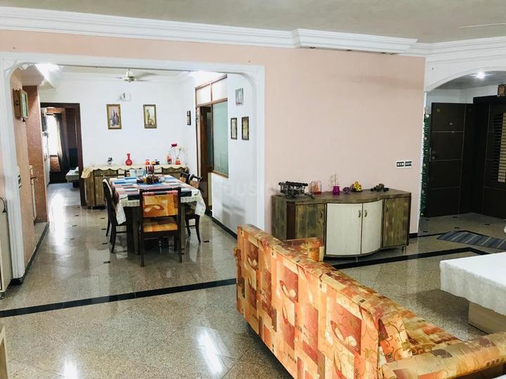 status tower Main Image 1