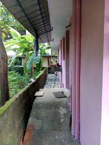 Balcony Image of 1055 Sq.ft 4 BHK Independent House for sale in Maradu Kochi for Rs. 5000000