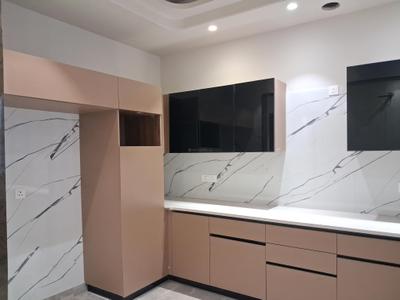 Kitchen Image of 1800 Sq.ft 3 BHK Builder Floor for sale in Paschim Vihar New Delhi for Rs. 36000000