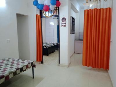 Hall Image of 600 Sq.ft 1 BHK Apartment / Flat for rent in  Anant Best Homes, Sector 73 Noida for Rs. 22000