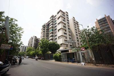 Image of 2610 Sq.ft 4 BHK Apartment / Flat for sale in Satellite, Ahmedabad for Rs. 26500000