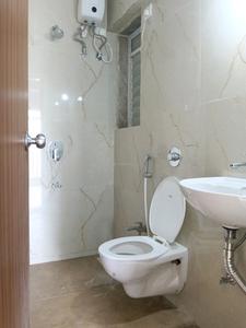 Common Bathroom Image of 500 Sq.ft 1 BHK Apartment / Flat for rent in Raunak Bliss Phase A A3, Kasarvadavali Thane for Rs. 26998
