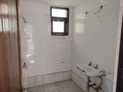 Image of 1800 Sq.ft 3.5 BHK Apartment / Flat for sale in CGHS Sahara Apartment, Sector 6 Dwarka, New Delhi for Rs. 28500000