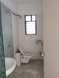 Bathroom Image of 860 Sq.ft 2 BHK Apartment / Flat for sale in Magarpatta Iris, Magarpatta City Pune for Rs. 13700000