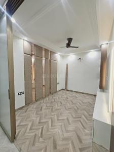 Bedroom Image of 2100 Sq.ft 3.5 BHK Builder Floor for sale in Siddharth Vihar Ghaziabad for Rs. 11500000