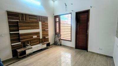 Bedroom Image of 1500 Sq.ft 2 BHK Builder Floor for rent in Bajwa Sunny Enclave Aujla, Kharar Mohali for Rs. 17000