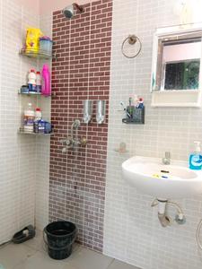 Common Bathroom Image of 980 Sq.ft 2 BHK Apartment / Flat for rent in Riya Manbhari Ananya, Harinavi Kolkata for Rs. 20000