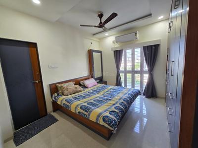 Bedroom Image of 1650 Sq.ft 3 BHK Apartment / Flat for rent in Narendra Nagar Extension Nagpur for Rs. 39000