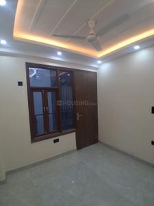 Bedroom Image of 450 Sq.ft 1 BHK Builder Floor for rent in Rajpur Khurd Extension New Delhi for Rs. 14000