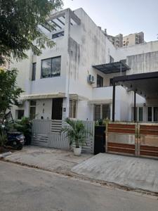 Image of 1850 Sq.ft 3 BHK Builder Floor for sale in Vatika India Next, Sector 82, Gurgaon for Rs. 15000000
