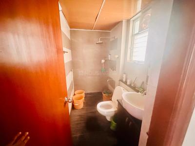 Bathroom Image of 4030 Sq.ft 4 BHK Apartment / Flat for sale in Spectra Cypress, Brookefield Bengaluru for Rs. 46500004