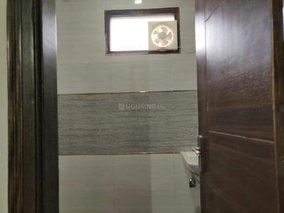 Bathroom Image of 1100 Sq.ft 2 BHK Apartment / Flat for sale in Sector 11 Gurgaon for Rs. 7000000