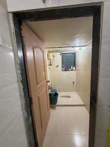 Bathroom Image of 310 Sq.ft 1 RK Apartment / Flat for sale in Kurla West Mumbai for Rs. 6999000
