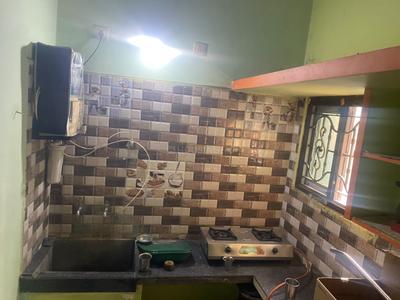Hall Image of 900 Sq.ft 1 BHK Apartment / Flat for rent in Revenue Colony Tirupathi for Rs. 7500