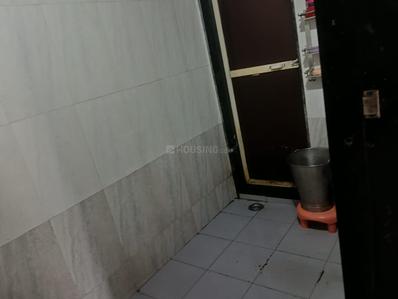 Bathroom Image of 440 Sq.ft 1 BHK Apartment / Flat for sale in Vastu Shree Krupa Apartment, Sagarli Gaon Thane for Rs. 4200000